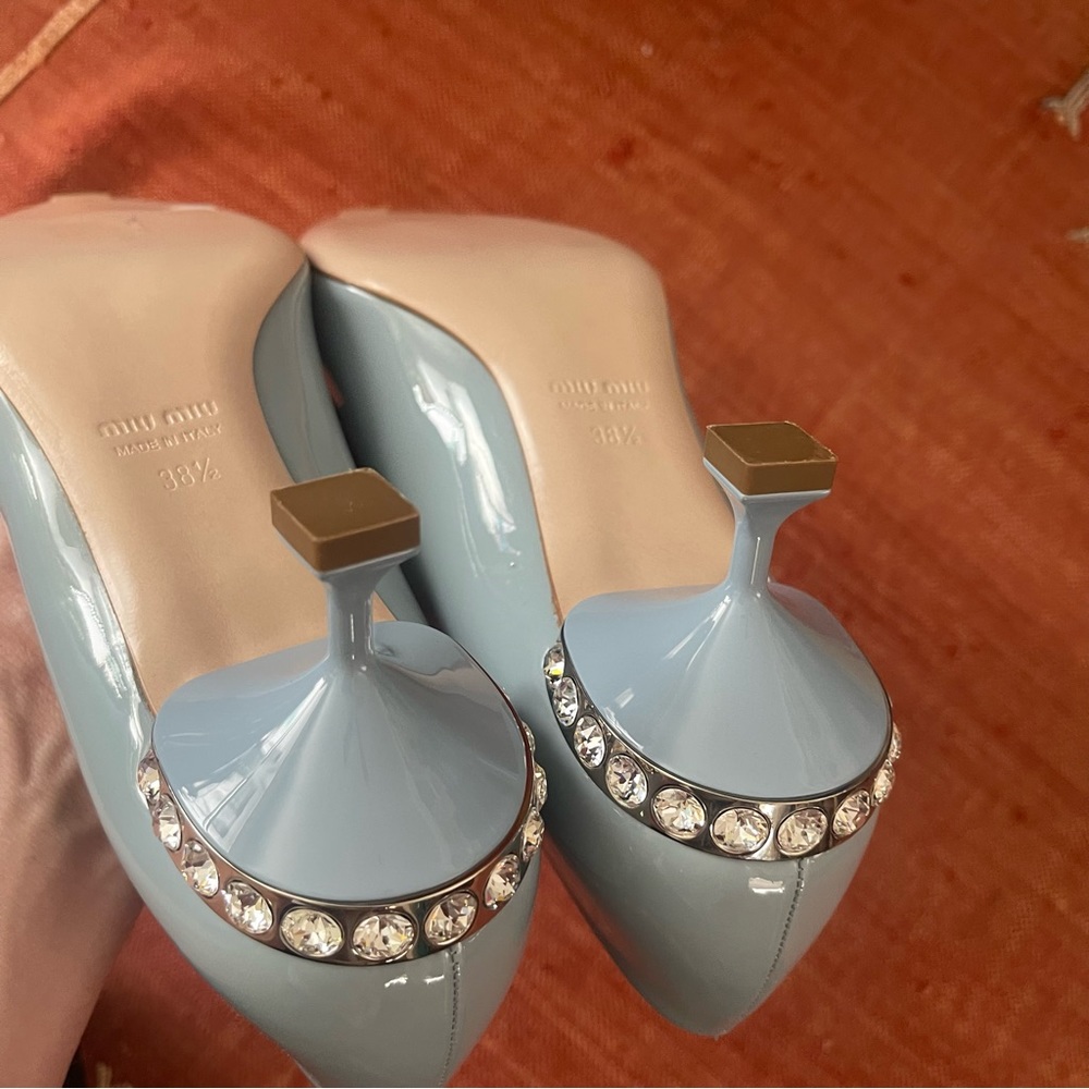 NEW Miu Miu patent leather crystal embellished heels - Picture 5 of 12
